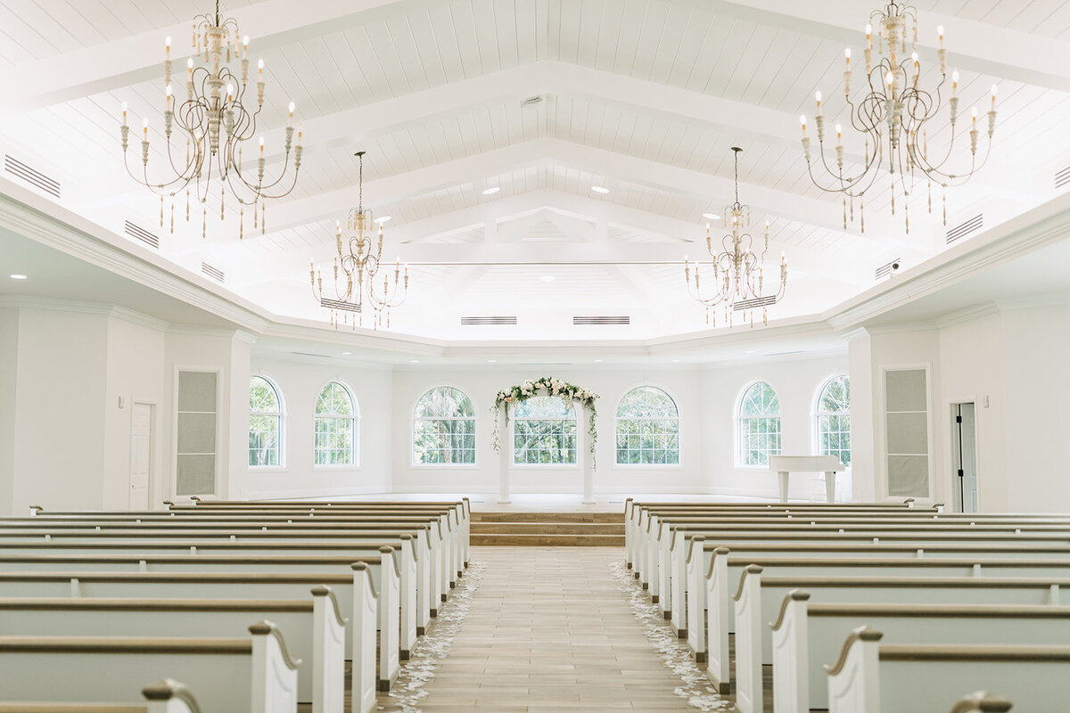 amber-mcwhorter-harborside-chapel-elopement-chantilly-chic-celebrations-5