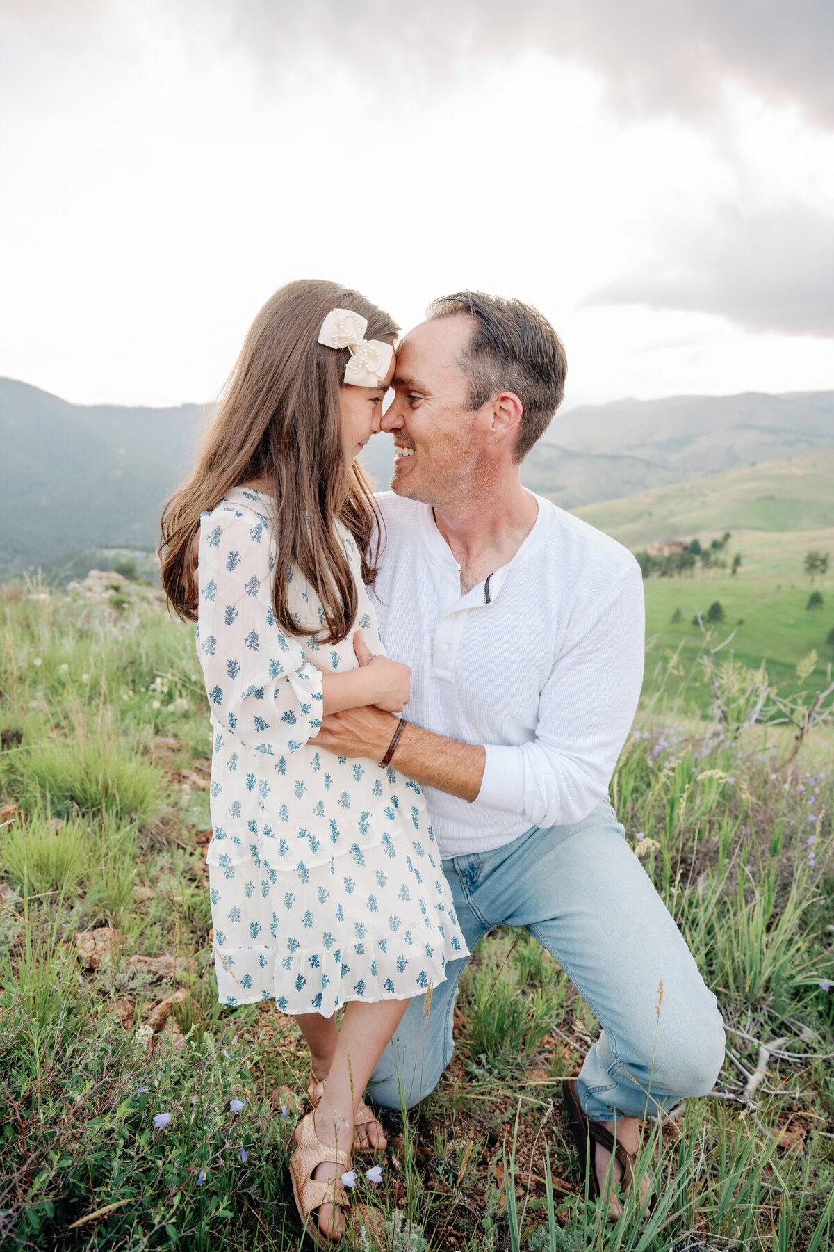 Boulder-Colorado-Family-Photographer-Olive-and-Aster-The-Santalas-2023-18
