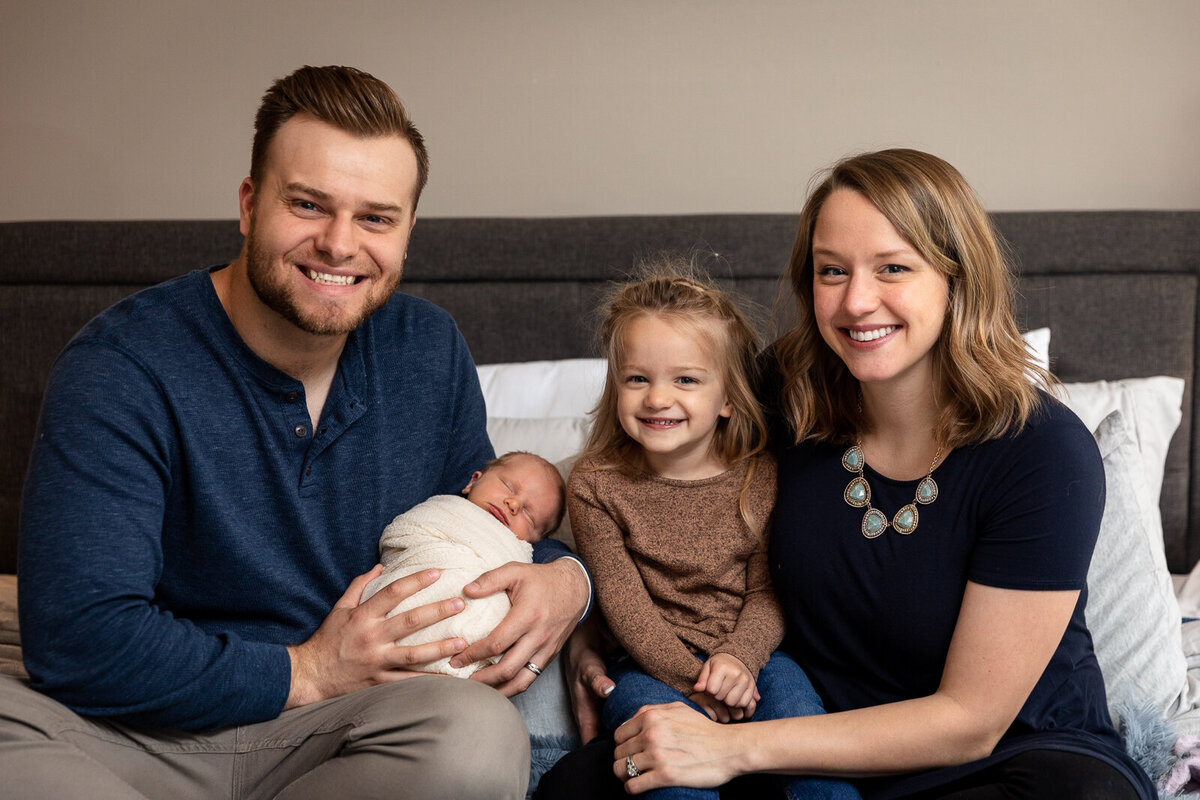 Newborn-Photographer-Illinois-Indiana-19