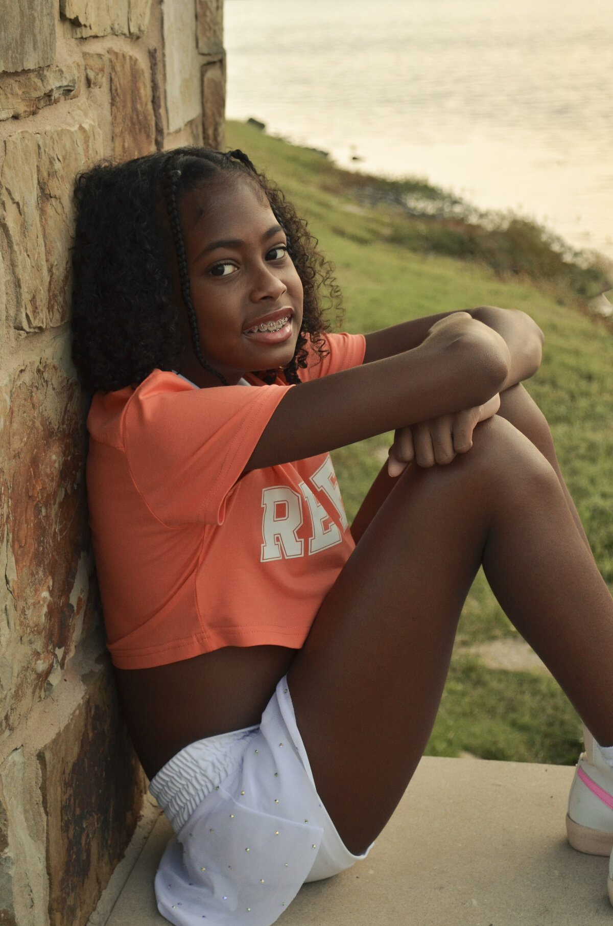 sitting girl poses