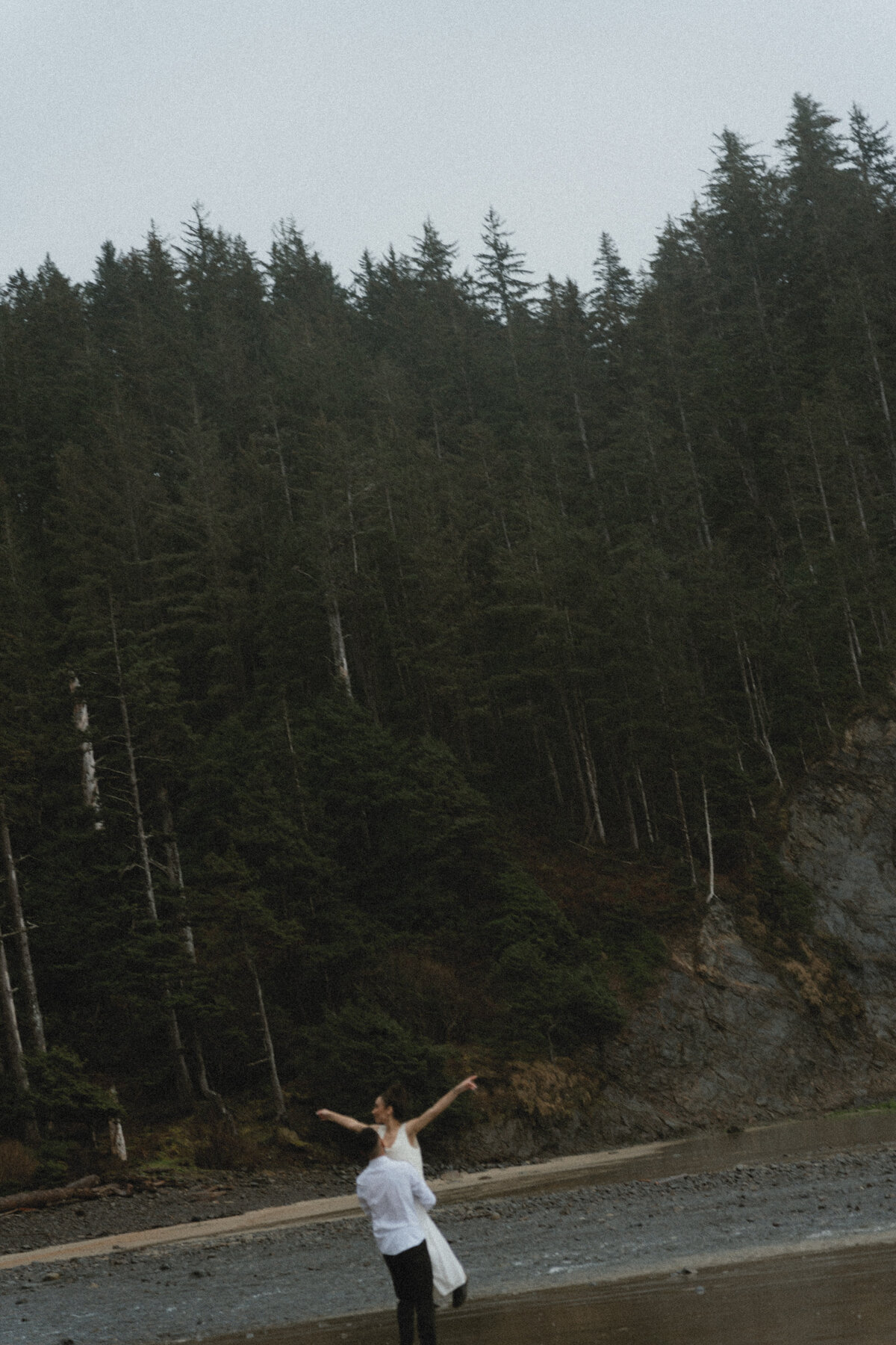 elopement oregon short sands beach - lizarrietaphotography-20