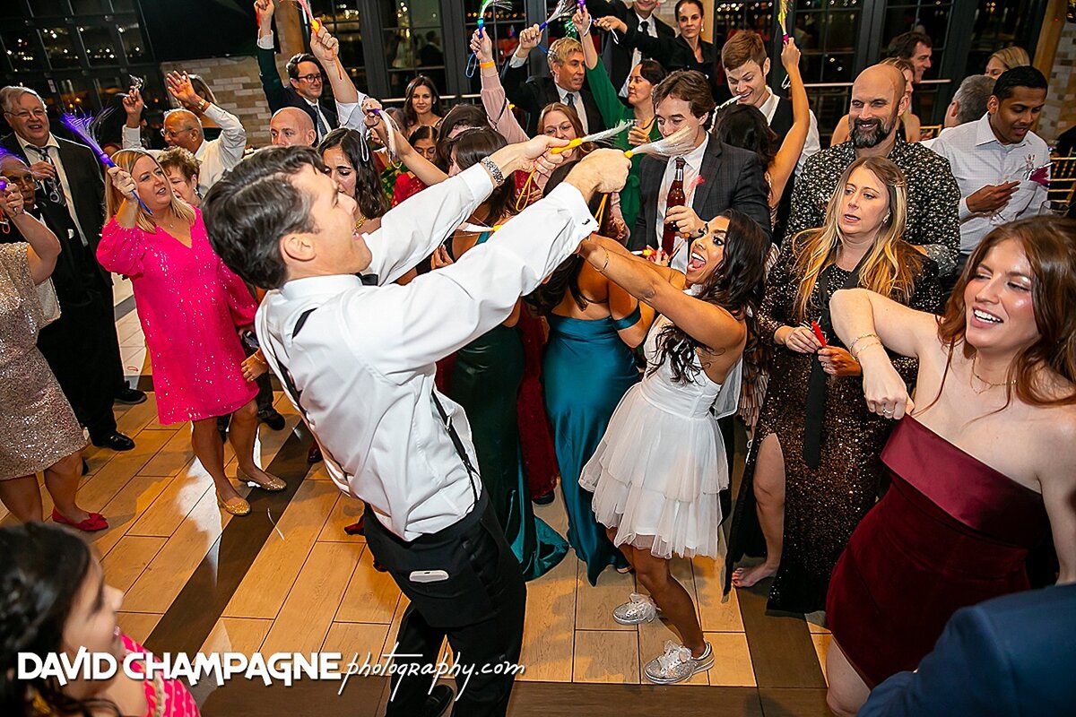 Virginia-Wedding-Planner-Roopa-and-John-The-Harbor-Club-25
