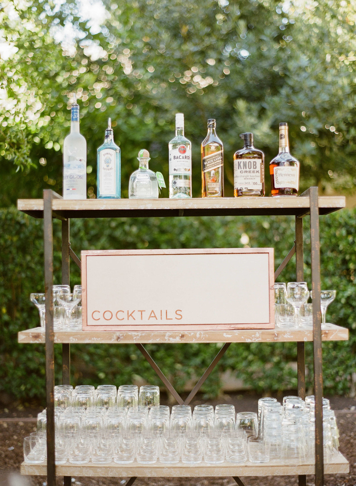 56-KTMerry-wedding-reception-cocktail-bar-NapaValley
