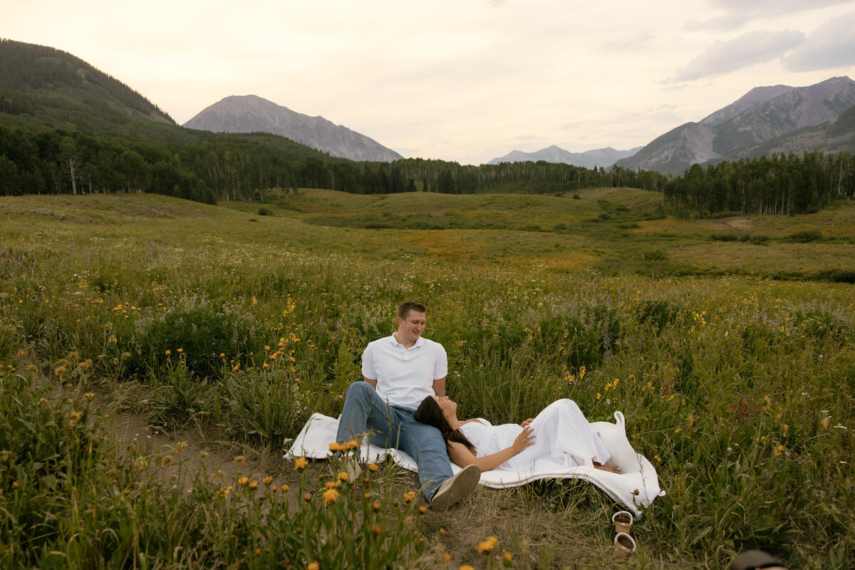 Abigail Anne Photography Colorado and Chicago Wedding and Couples Photographer — Portfolio Featured Story — Emily and Kayne's Engagement 67