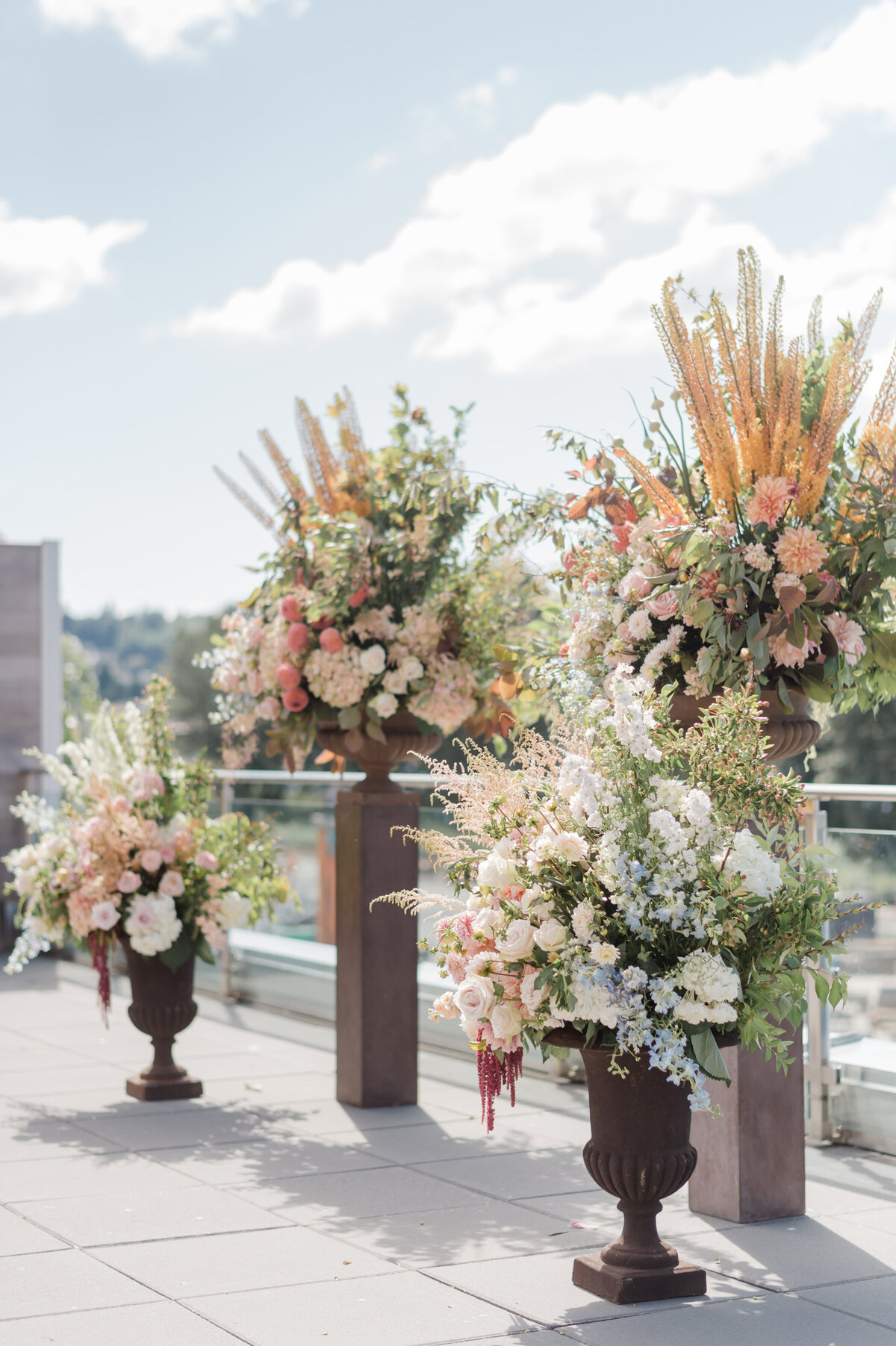 Romantic-Summer-Outdoor-wedding-FLORA-NOVA-DESIGN-SEATTLE-00041