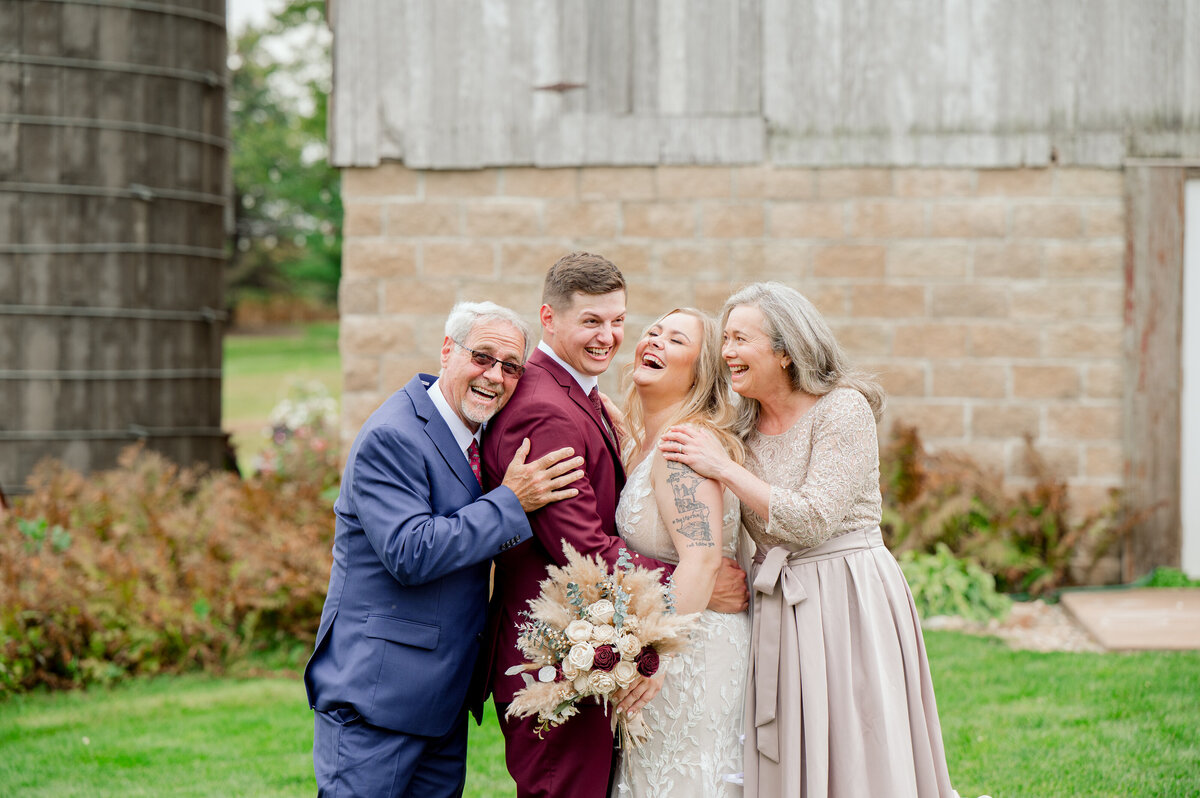 125-Wedding Family Portrai Highlights-DSC_3228-Wedding Photography- St Cloud MN- Central MN, Nicole Hollenkamp