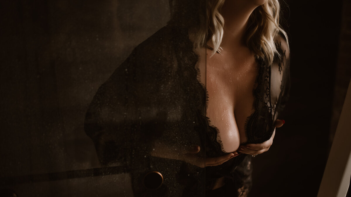 Emily-105
