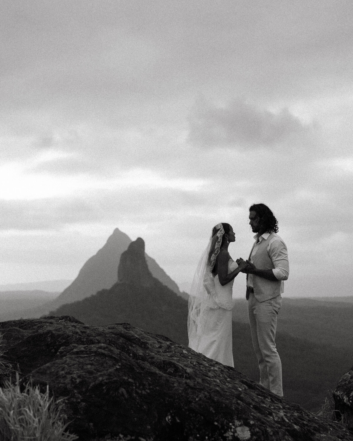 Mt Ngungun Elopement - Ceremony (1 of 1)-4