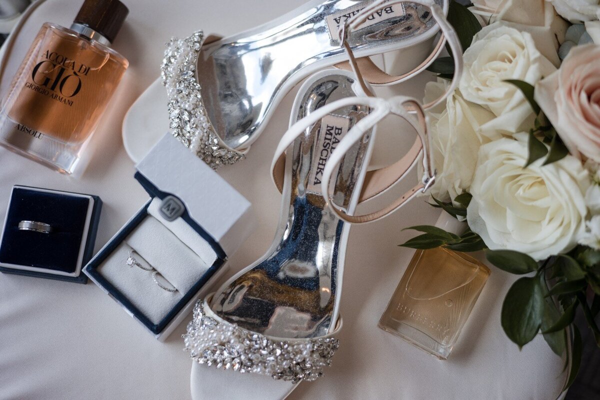 jewish-wedding-details-badgley-mischka-heels-indianapolis.jpg