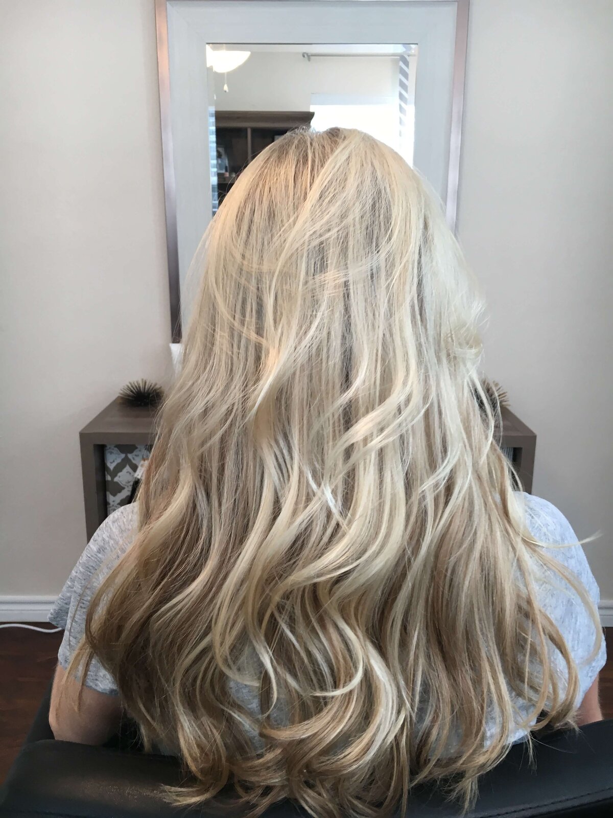 Blonde-hair-extensions-Austin-Texas-Strands-Co-Lauren-Larson-21