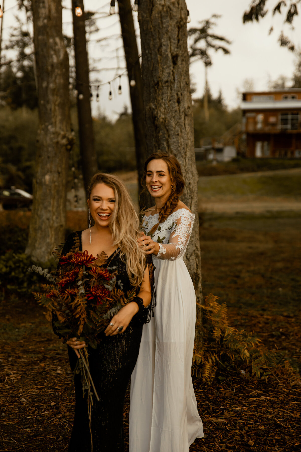Duluth-MN-Elopement-Photographer-Roots-Revival-9962