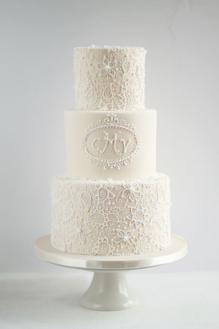 three tier white piped lace wedding cake, Hamilton ON wedding cakes