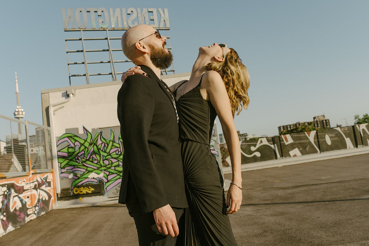 toronto-city-elopement-kensington-market-freespirited-romantic-fun-authentic-wedding-photography-2638