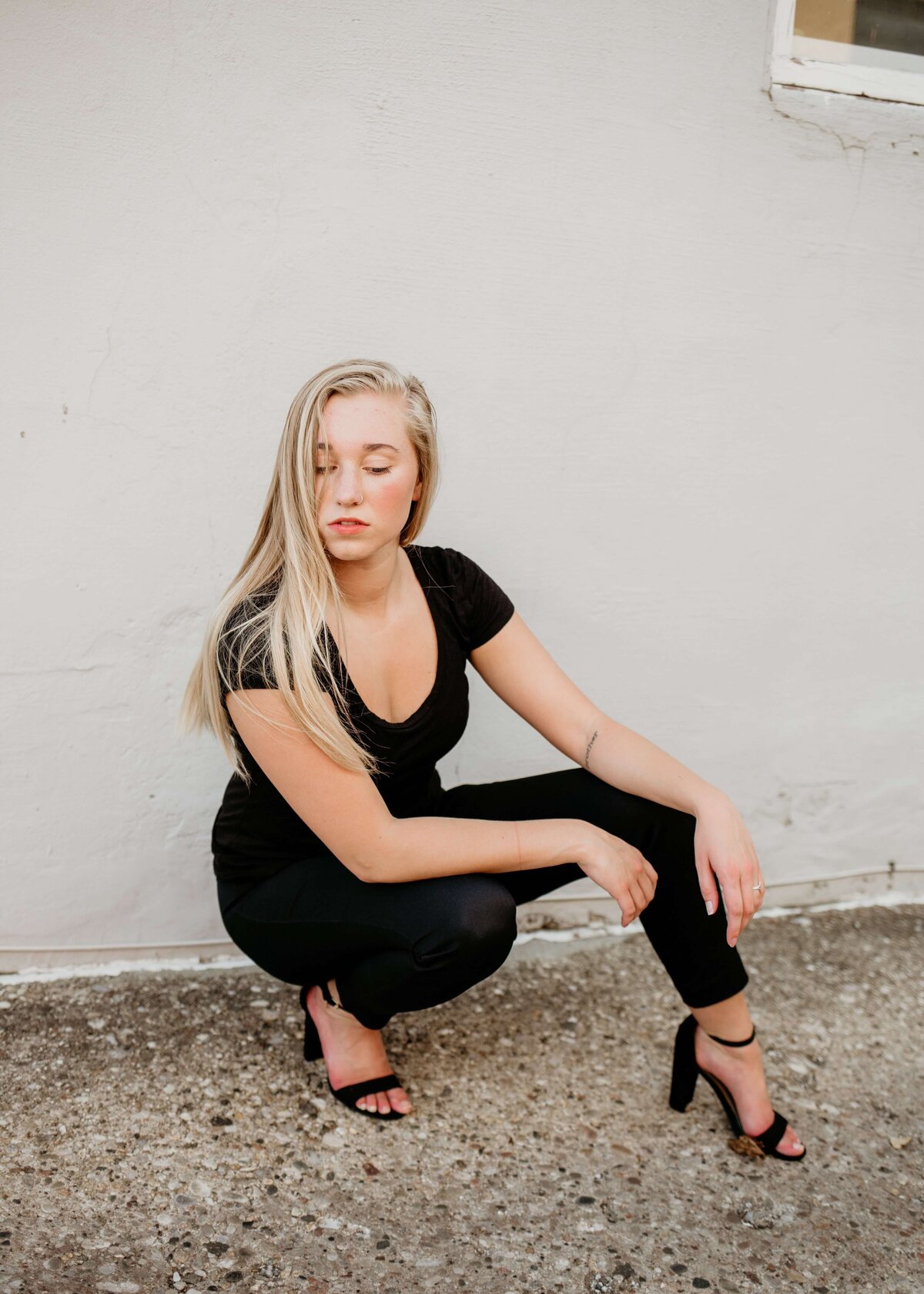 joanna-nix-walkup-S91B6N0aY5Q-unsplash