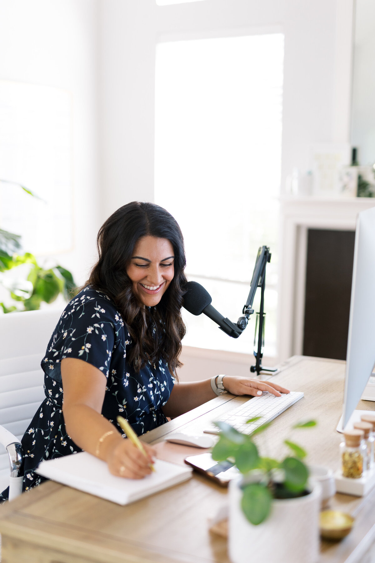 Angelica Marie Photography_Laylee Emadi_Dallas Branding Session_005