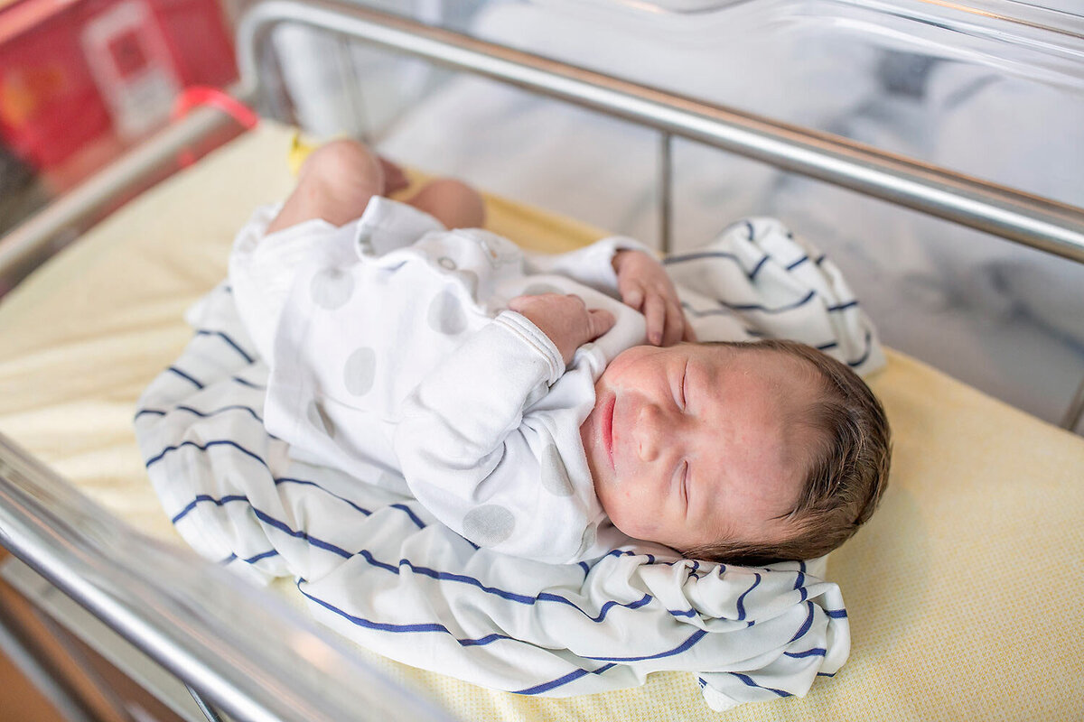 fresh 48 hospital newborn photos charlottesville va