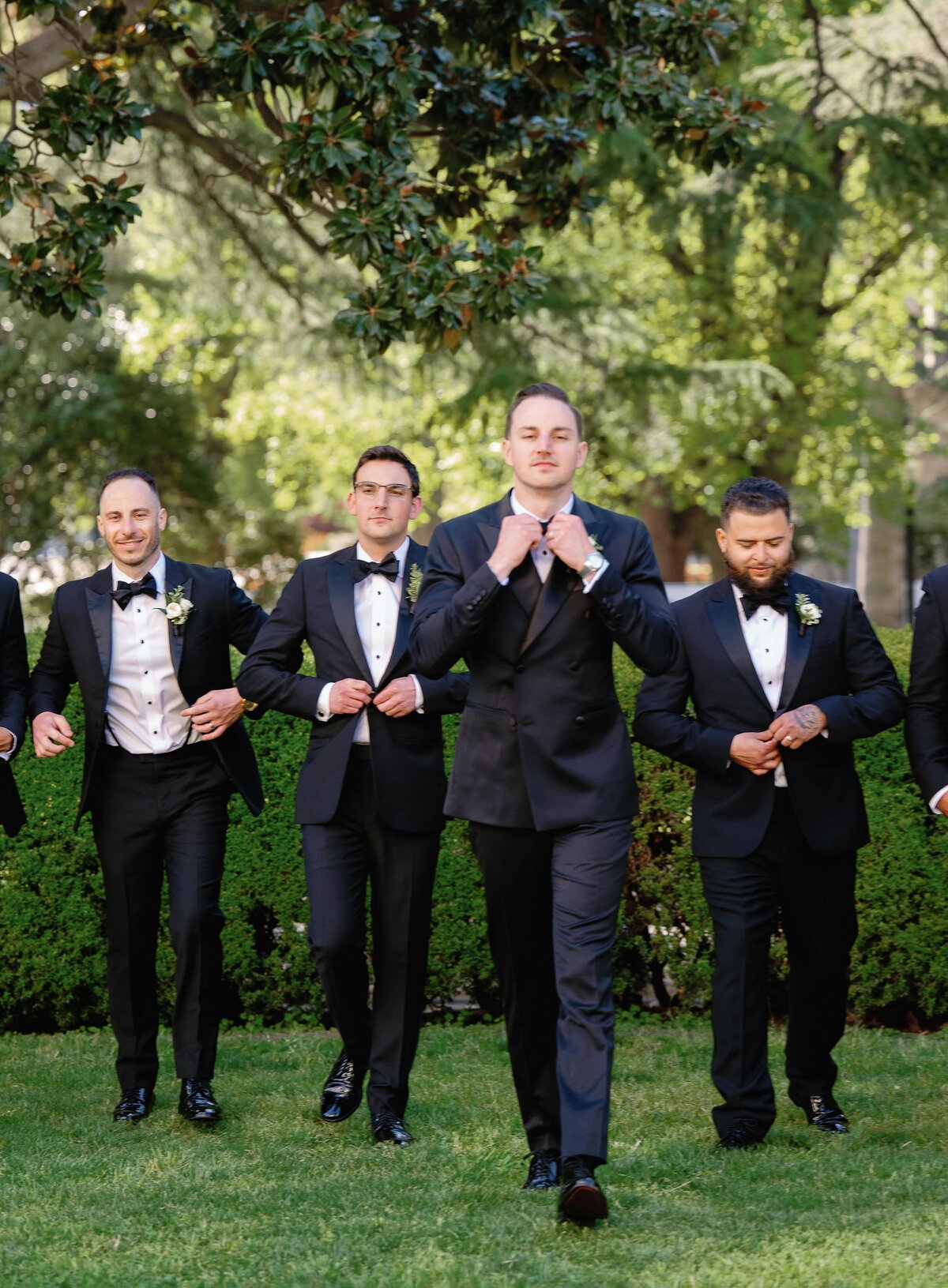 Bianca + Matt Sneak Peeks (15 of 38)