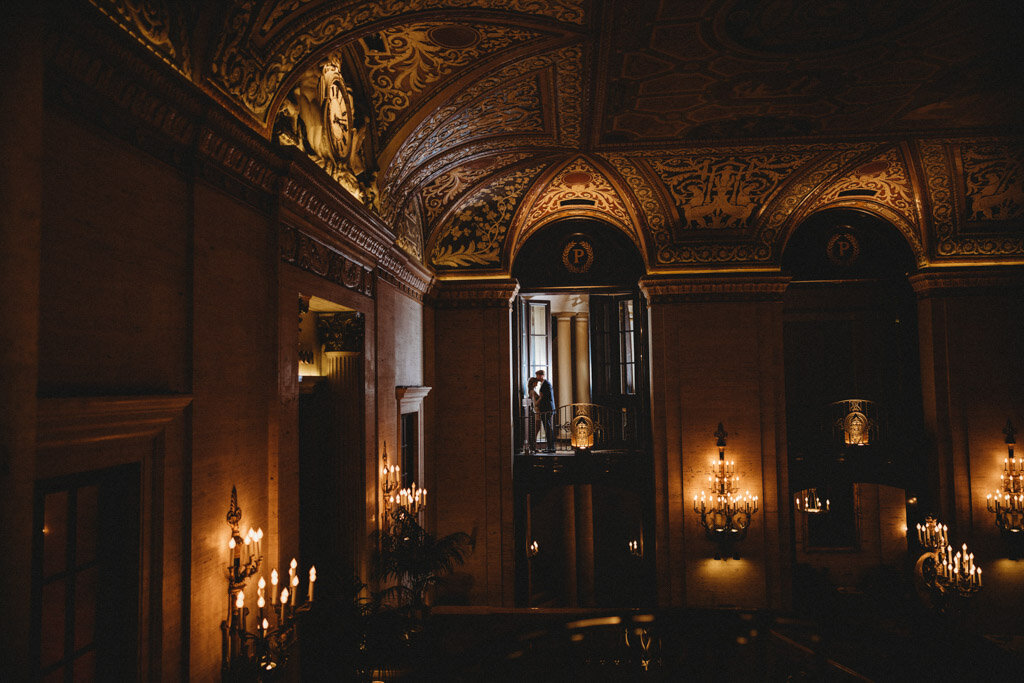 29-Palmer-House-Engagement-Session