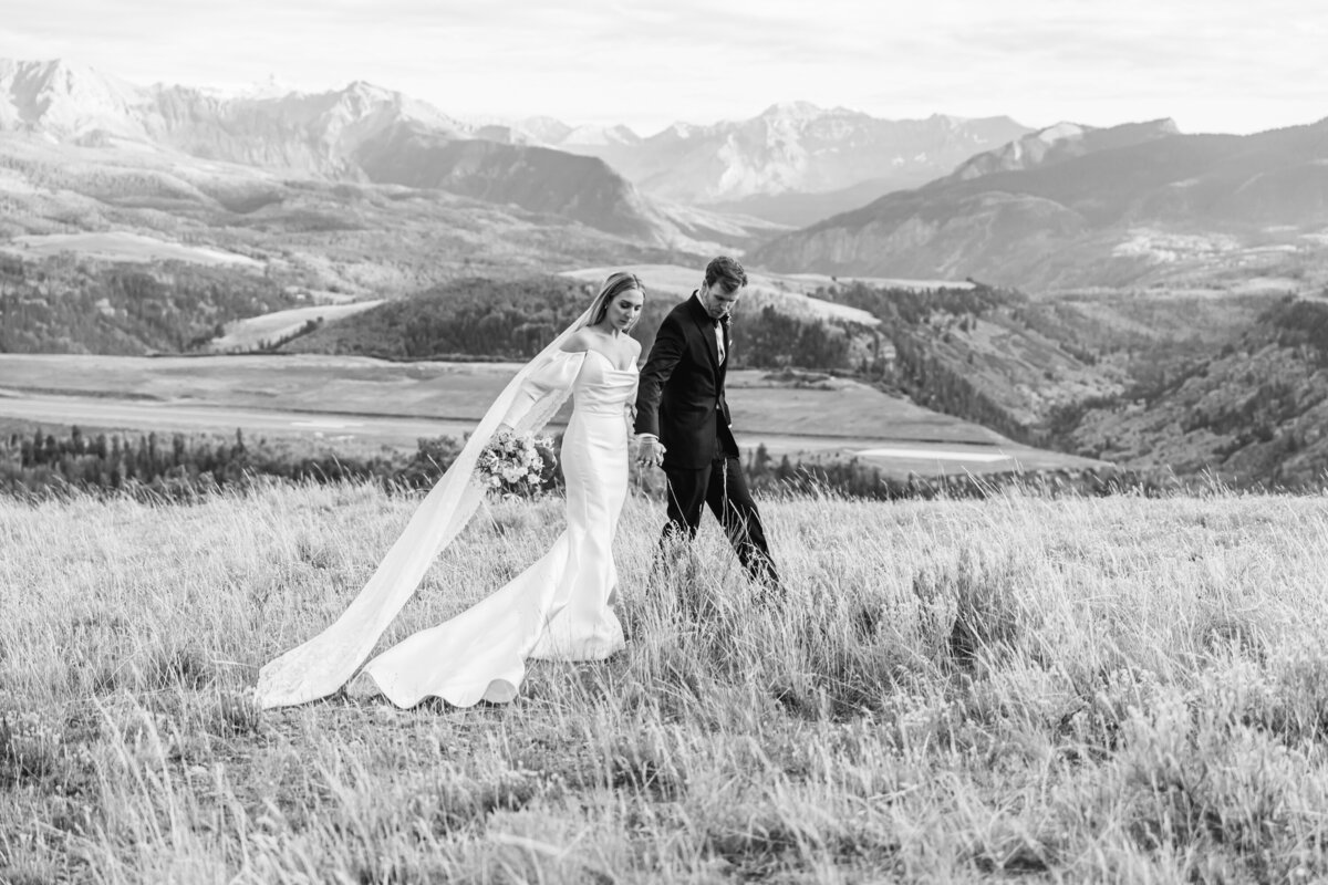 AbieLivesayPhotography-TellurideWeddingPhotographer-SoireeTelluride-TellurideGoldenLedge-MaggieTucker-1287