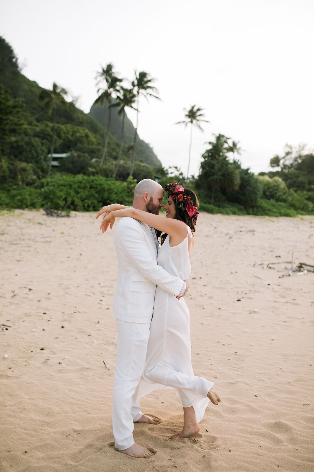 Jaimie&Christian-Kauai-Wedding-Photography-Tunnels-Beach-Gallery-AM-Photos-52