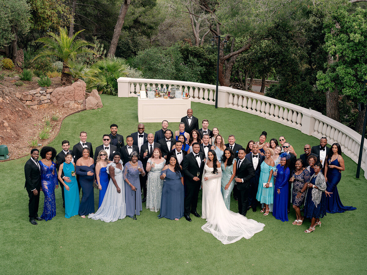 31-intimate-destination-wedding-french-riviera-with-white-flowers