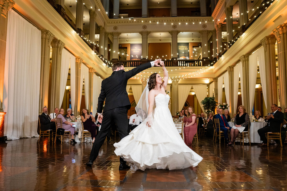 molly-alex-landmark-center-mn-wedding-day-30