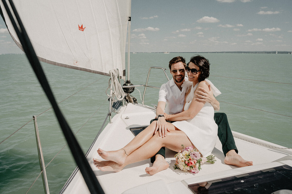 blanka_katko_boat_wedding_balaton_photograper-36
