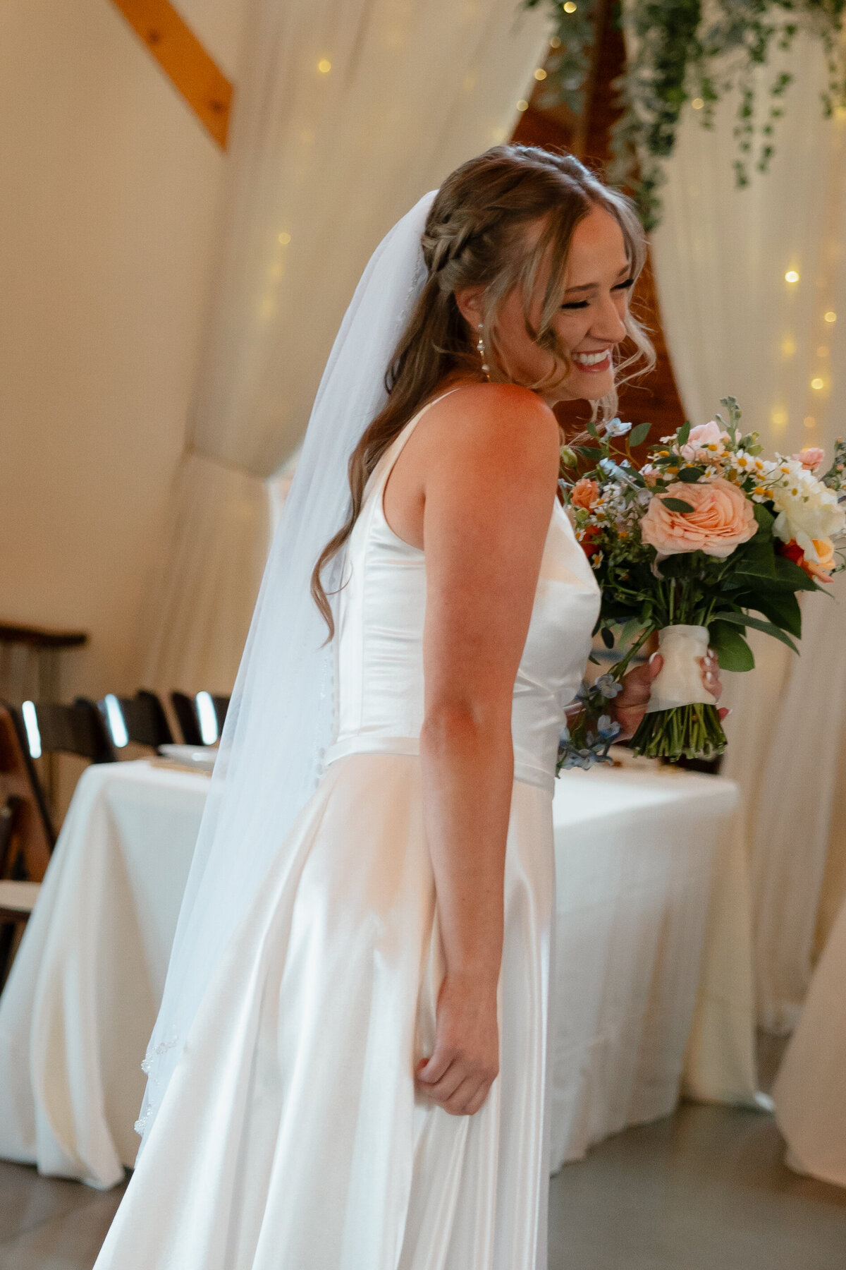 Sydney and Brant's Rustic Midwest Wedding Photography-86