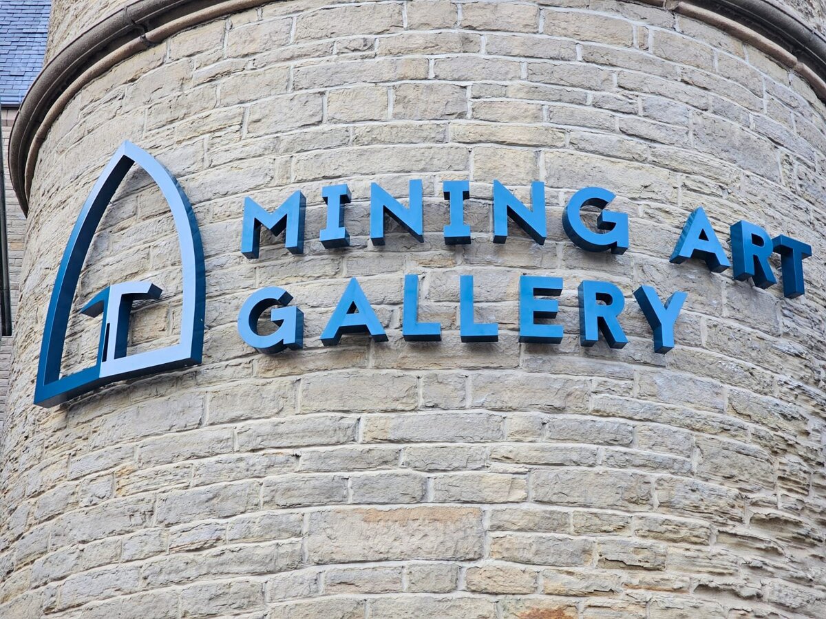 Mining Art Gallery Built Up External Letters