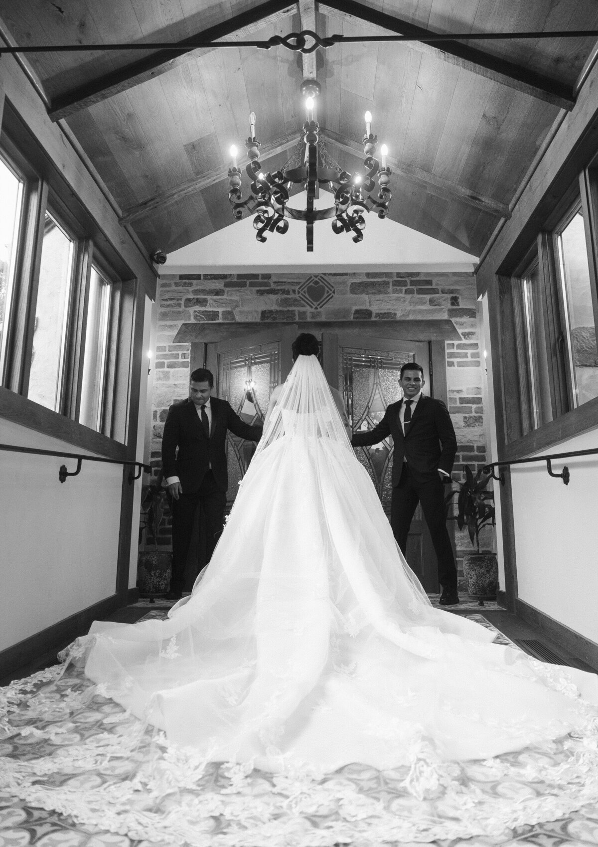 the best wedding photographer in north new jersey photos at pleasantdale chateau venue