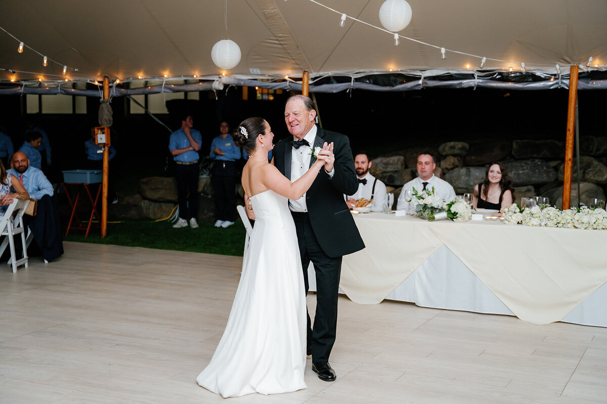Fall-Arcola-Country-Club-Wedding-Brenna-Marie-Photo-Maryland-Wedding-Photographer (236)