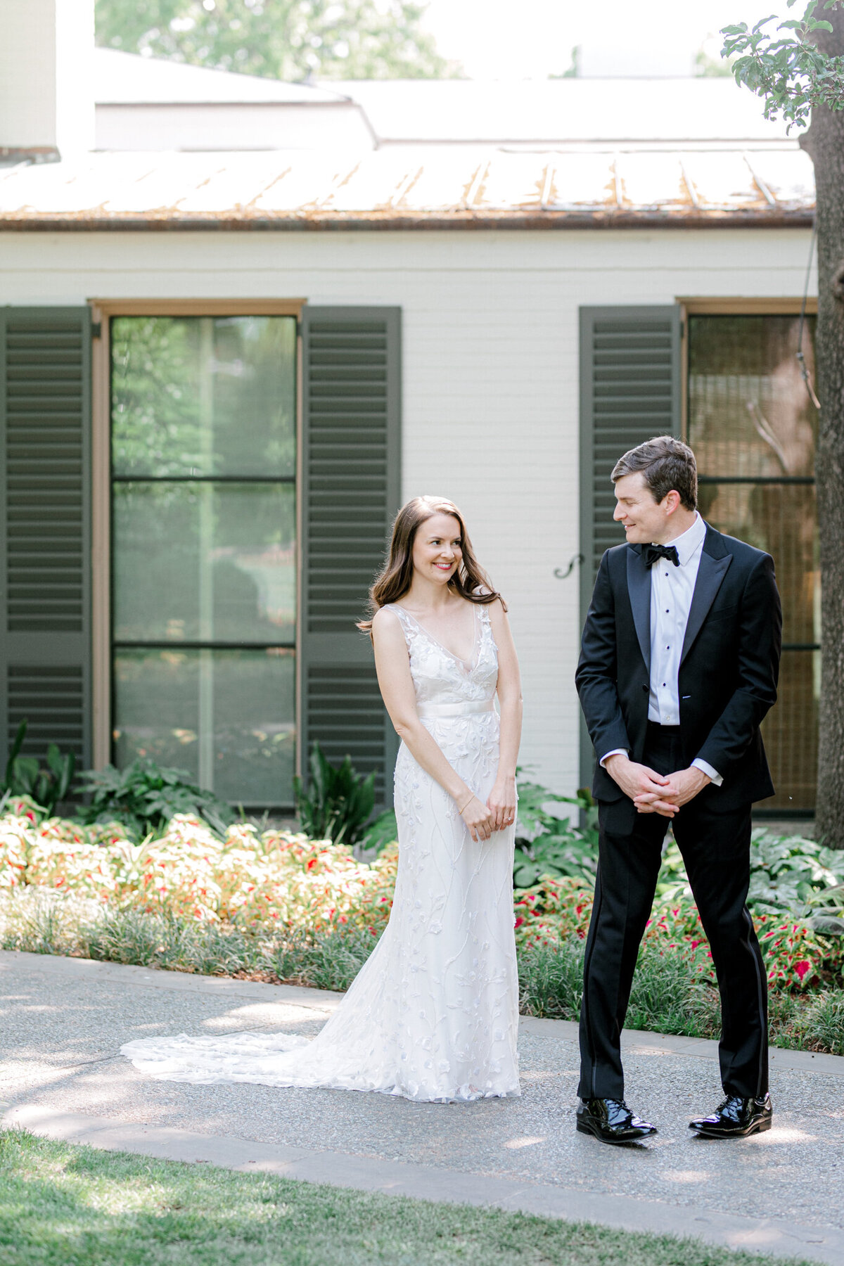 Gena & Matt's Wedding at the Dallas Arboretum | Dallas Wedding Photographer | Sami Kathryn Photography-64