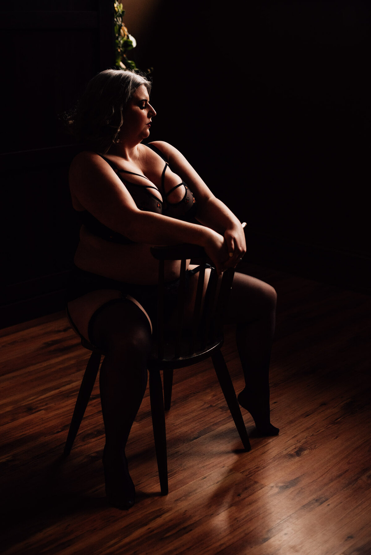 lindsey-m-boudoir-ottawa-717