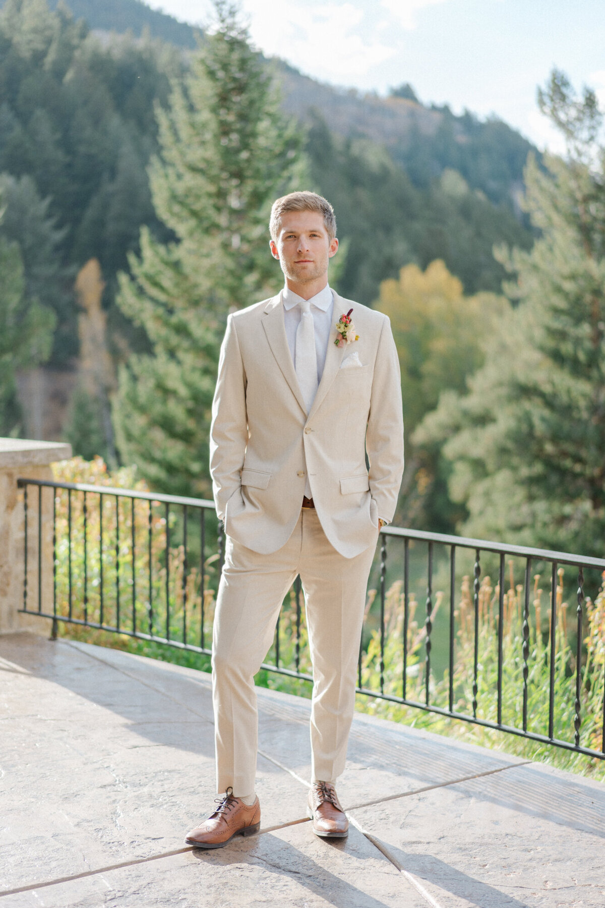 Beaver_Creek_Intimate_Wedding_MaryAnnCraddockPhotography_0040