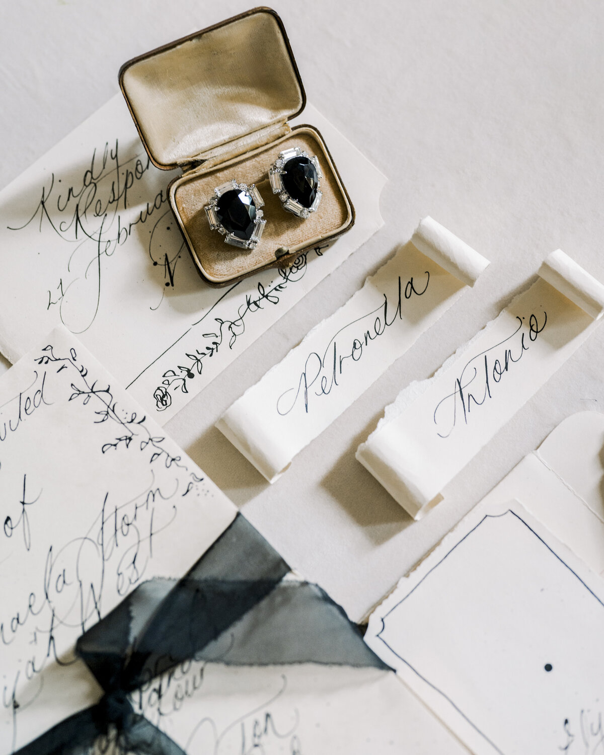 Dimos Bablis Studio Luxury Wedding Photographers Greece and Italy Santorini Wedding Villa Canton  _009