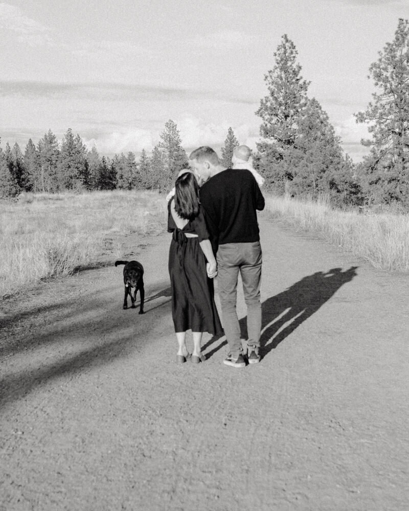 storytelling-newborn-family-photos-washington