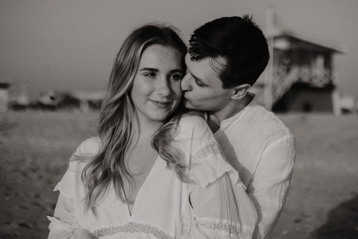 beach_engagment_photos-43