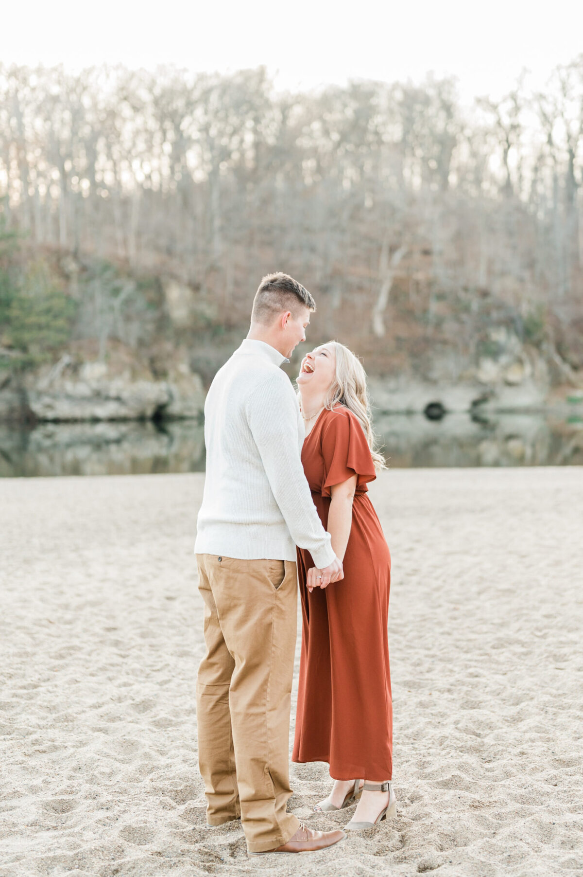 jessica-and-brian-engagement-pictures_-75-1363x2048