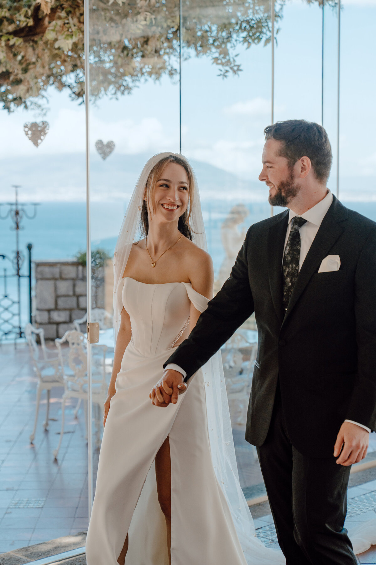 Newlywed-Portraits-Sorrento-Italy-39