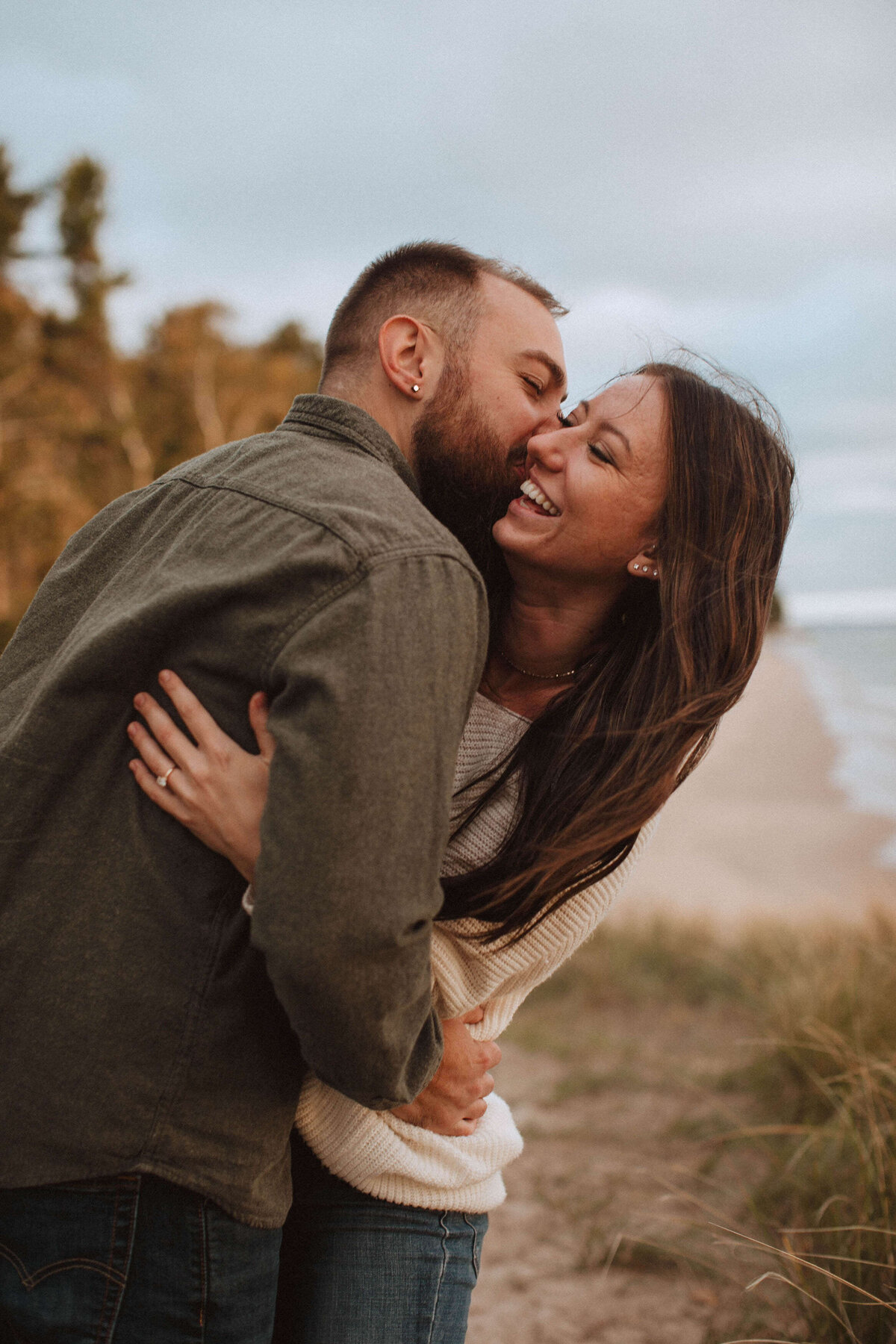manitowoc-point-beach-state-park-engagement-nikki-n-photography-059