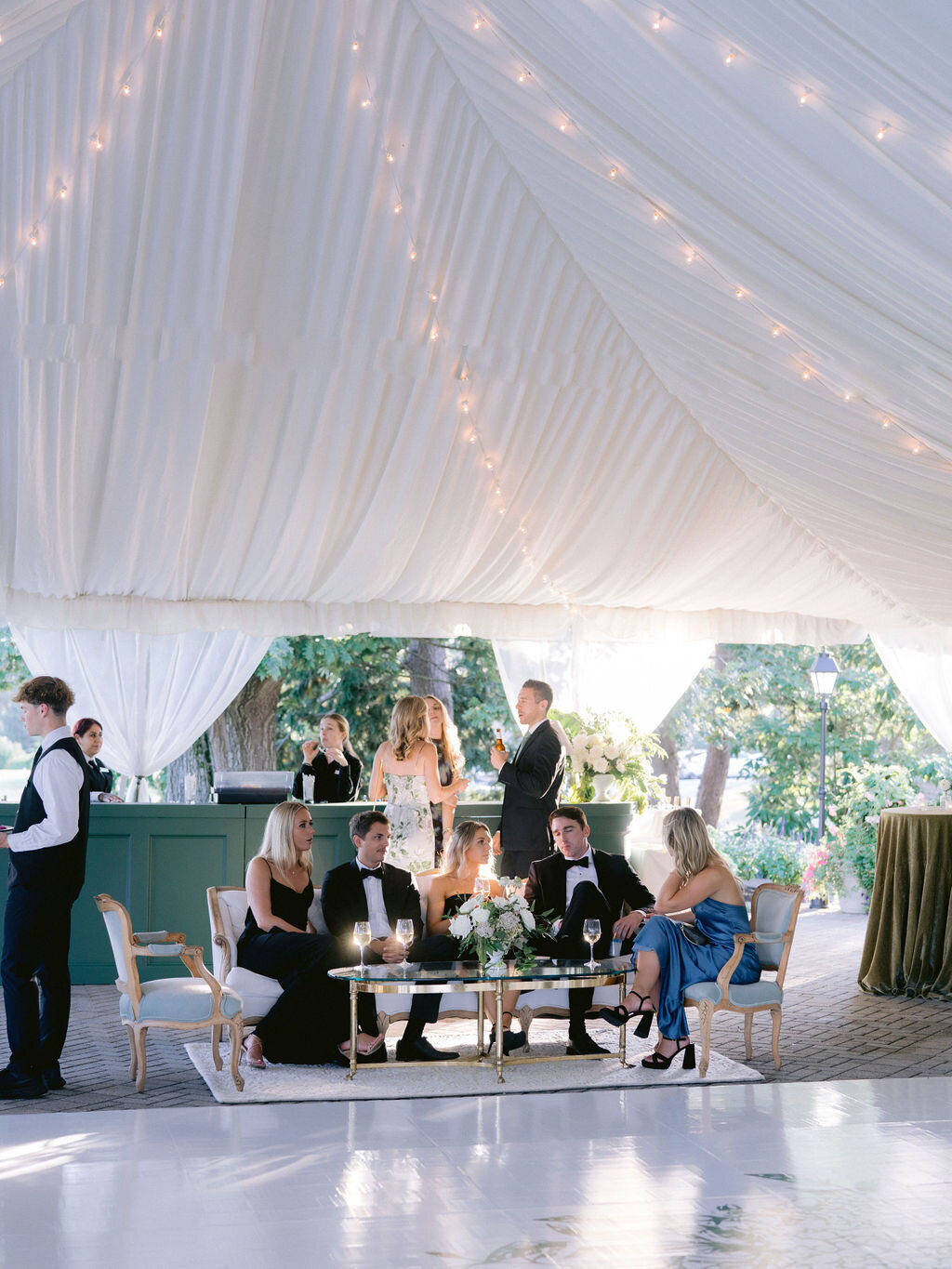 NikkiSanterre_EastCoastLuxuryWeddingPhotographer_WilmingtonWeddingSocialGracesEvents_Emma&Andy-186