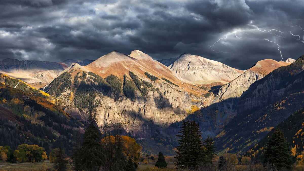 KRawlings_Telluride_ajax_lightning