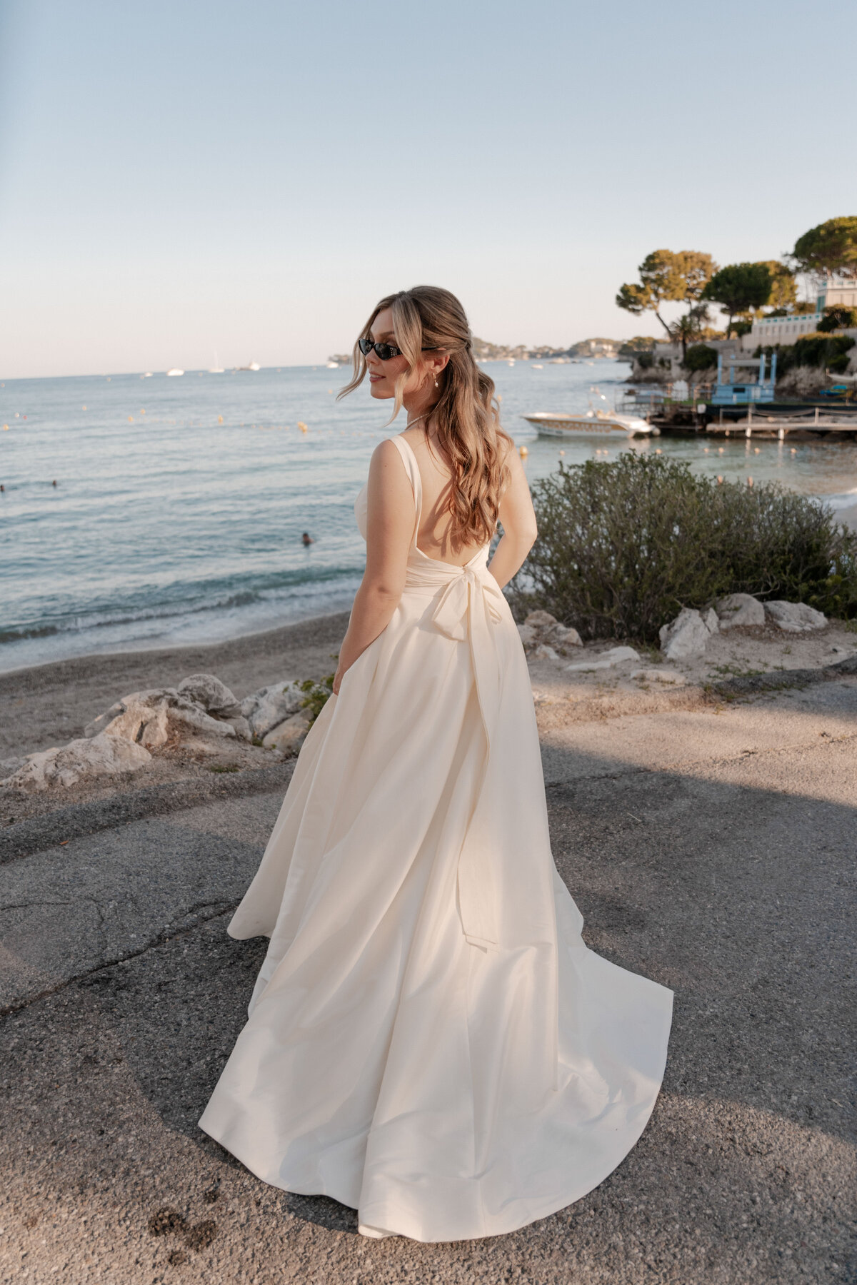 Flora_And_Grace_French_Riviera_Editorial_Wedding_Photographer-18