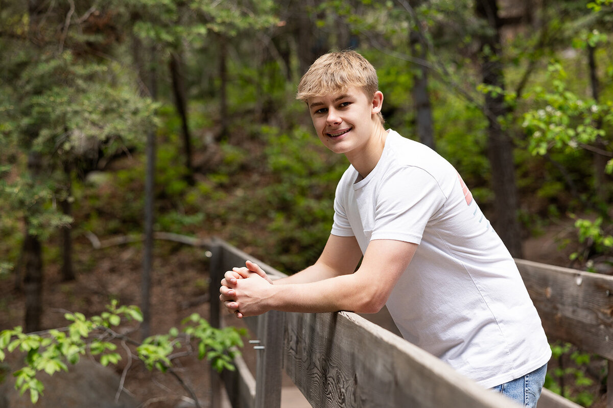 Boy-High-School-Senior-Photoshoot-Kellie-Rochelle-Photography-Williston-North-Dakota-Senior-Session7