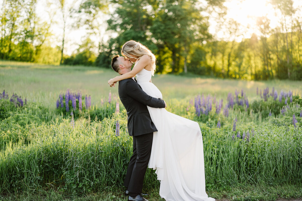 53 Minnesota-Summer-Wedding