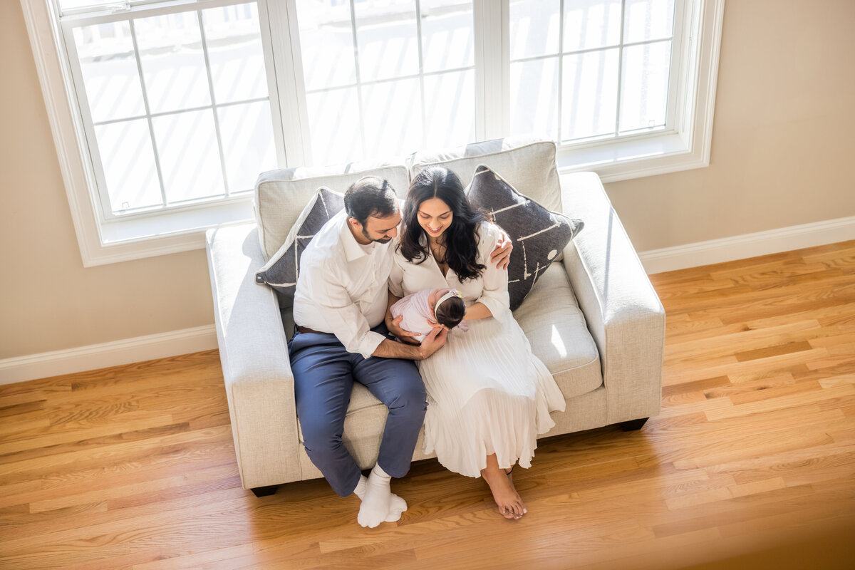 at home newborn lifestyle photographer allie photo