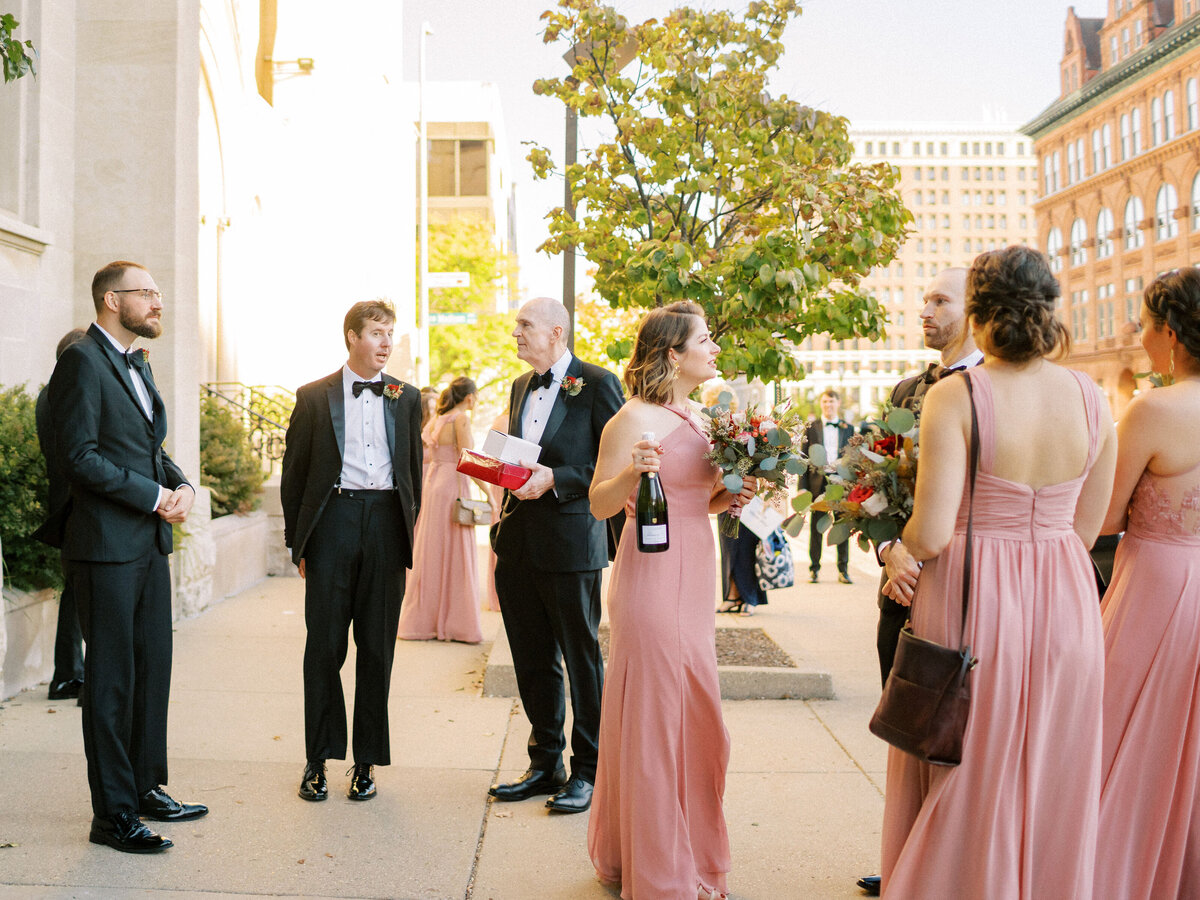 15MarriottPereMarquettePeoriaILweddingphotographerpamcooleyDSC03397