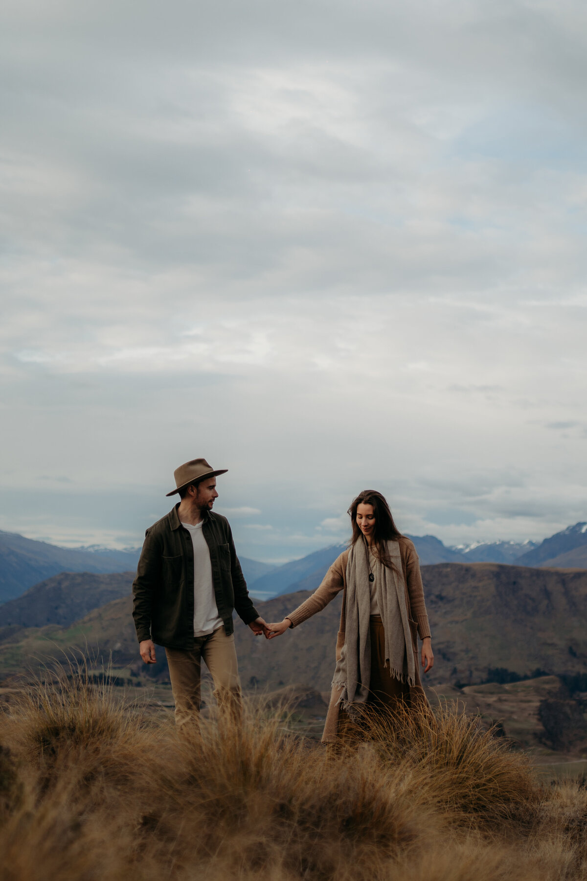 outdoor engagement shoot in auckland new zealand