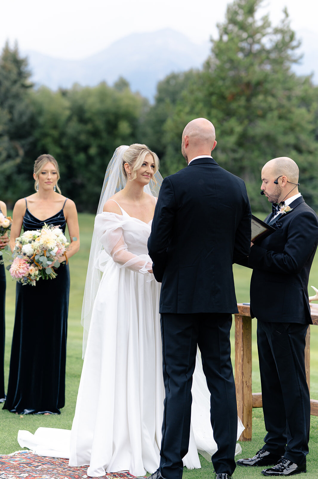 Jackson-Hole-Golf-And-Tennis-Wedding-Fall- JK-Foxtails-Photography-050