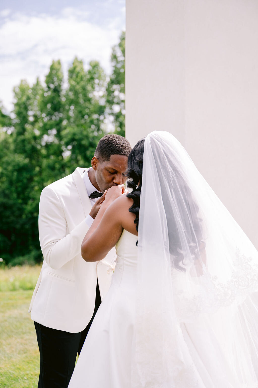 Youngs-Wedding-Sneak-Peeks-0048